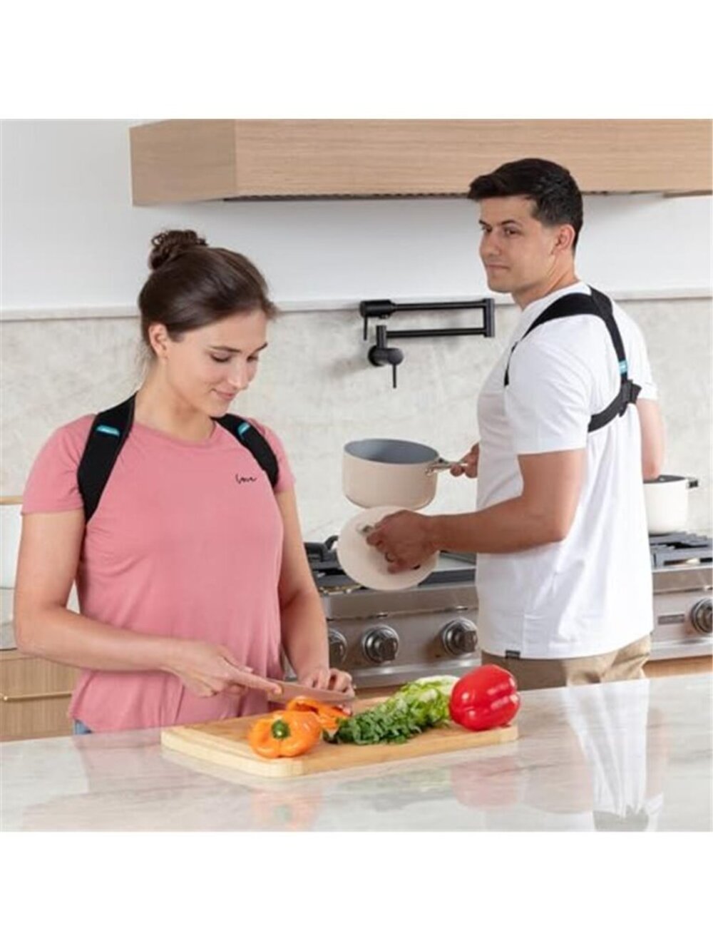 New ComfyBrace Posture Corrector-Back Brace for Men and Women- Fully Adjustable - Picture 3 of 6